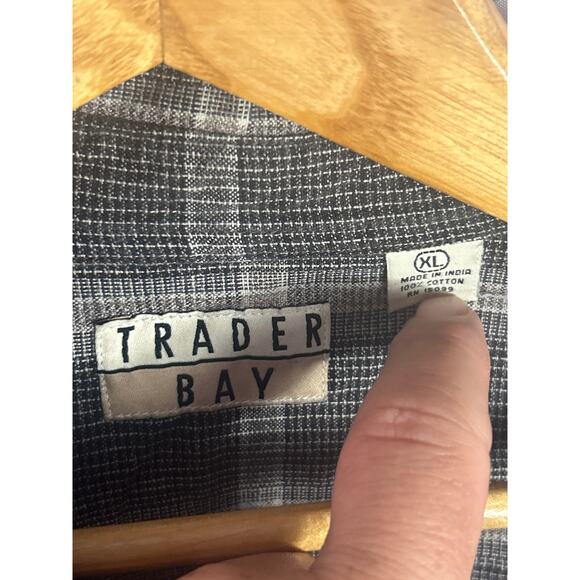 Long Sleeved Shirt - Picture 2 of 3